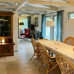 Family House * Bøtø By