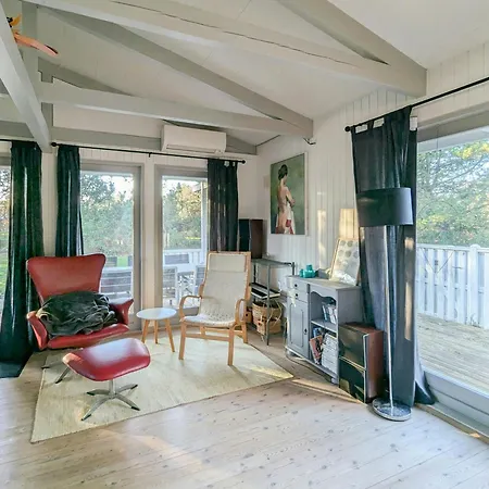 Ferienhaus Family House *